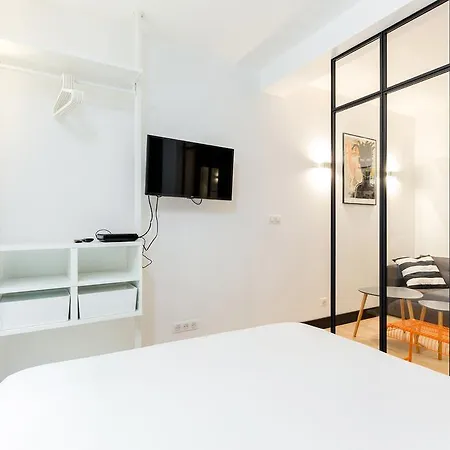 Monet Apartment